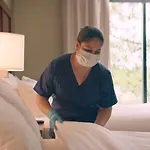 Quality Inn - White House 